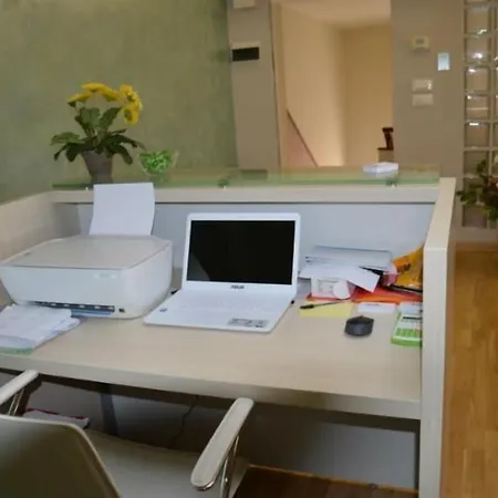 Jolie Center Bed and Breakfast Πεσκάρα